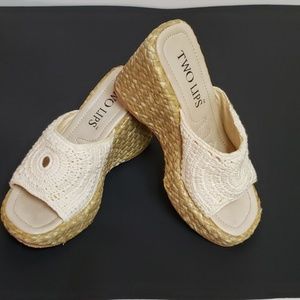 Two Lips Macrame Wedges 7
